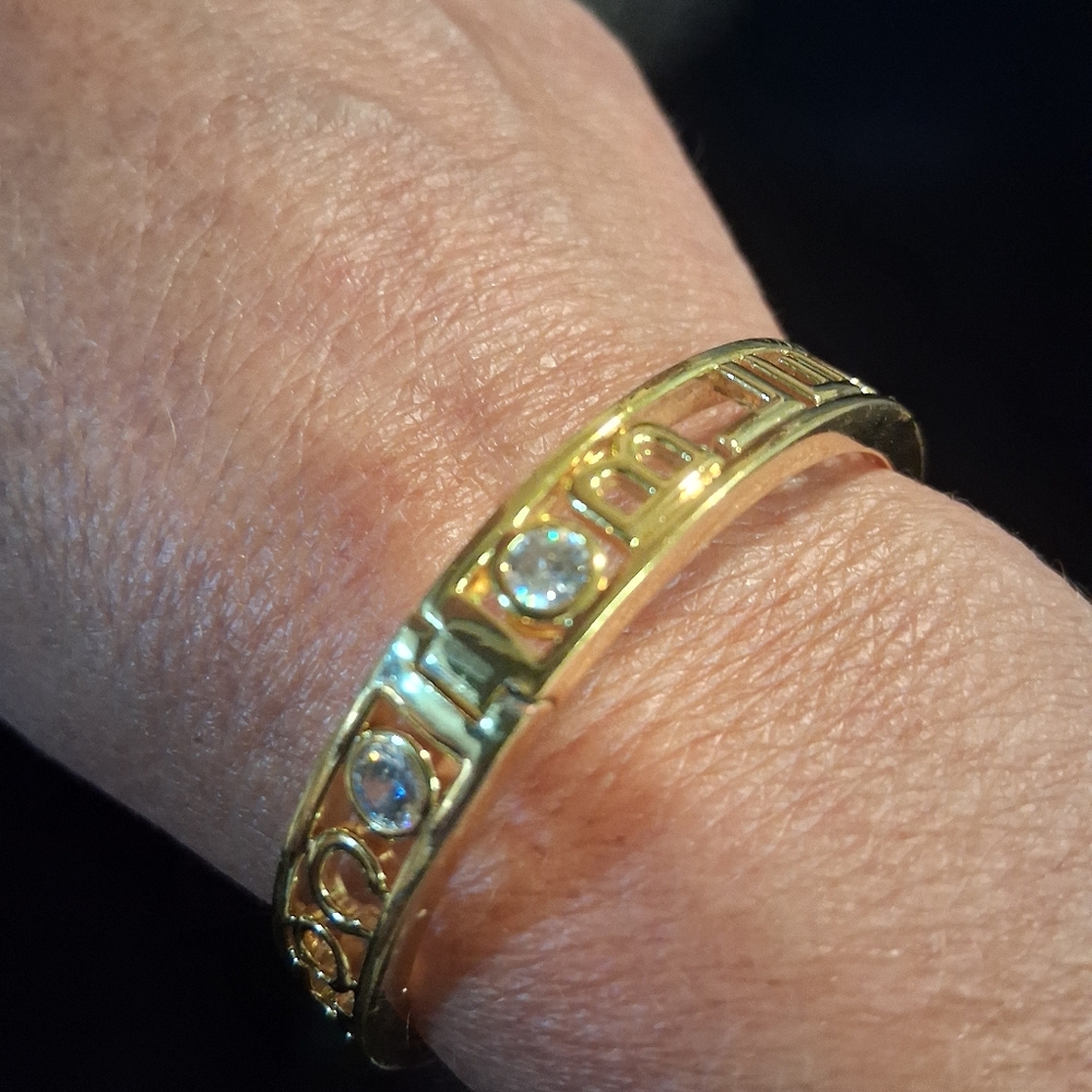 Christian Siriano Hinged Gold Bracelet Count Your Blessings Nib Sz.8.5